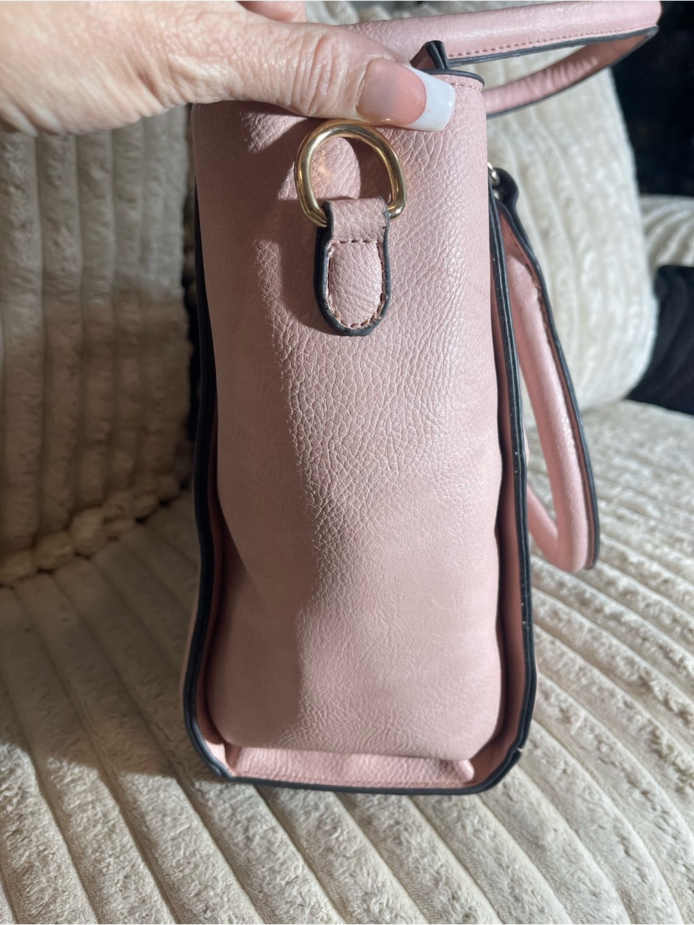 Michael Kors Pale Pink Leather Satchel with Gold Hardware - Picture 3 of 7